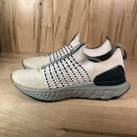 Nike Shoes Women Size 9 React Phantom Run Flyknit 2 Running Platinum Tint Teal - Picture 1 of 8